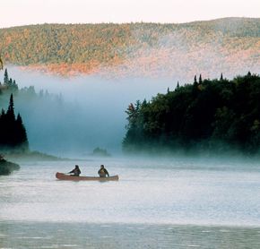 L'aube se lève sur le parc de la Mauricie