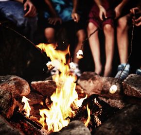 Camping et Feu de camp dans le Parc d'Oka