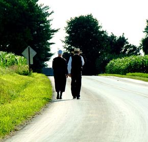 Amish couple