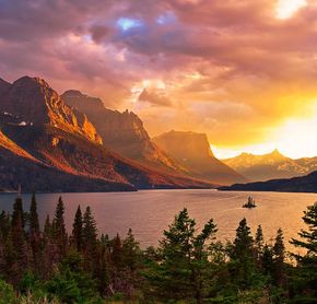 Coucher de soleil sur le Glacier national park