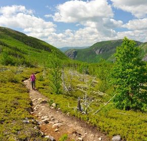 Hiking, Grands-Jardins national park