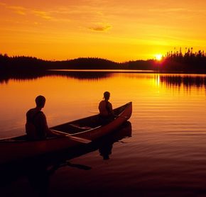 Randonnée en canot au coucher du soleil
