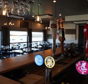 Resto Bistro Accents