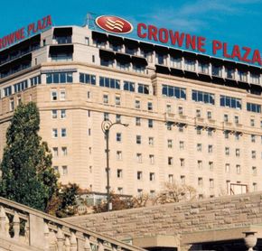 Crowne Plaza Niagara Falls 