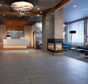 Lobby, lounge
