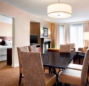 1 bedroom Suite