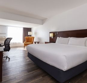 1 King room