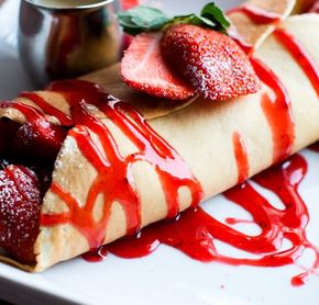 Auberge L'Ambassadeur - Crêpes aux fraises