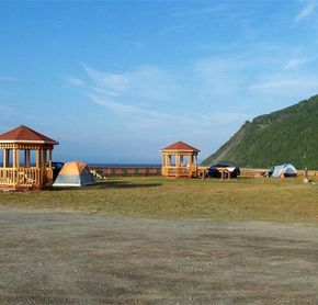 Camping Parc et Mer Mont-Louis - Gazébos sur le site