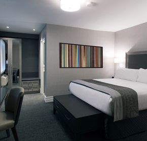 Superior Room - 1 queen bed