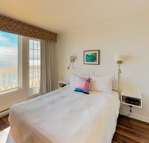 Room 1 bed