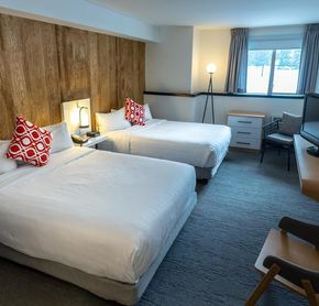 Room 2 beds