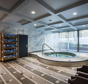 Jacuzzi