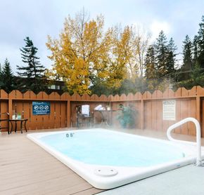 Hot tub