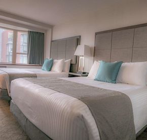 Room with 2 beds