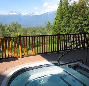 Outdoor hot tubs