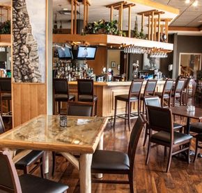 Bar Lounge