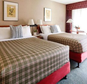 Room with 2 beds