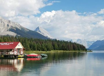 Top 10 most beautiful landscapes in Western Canada