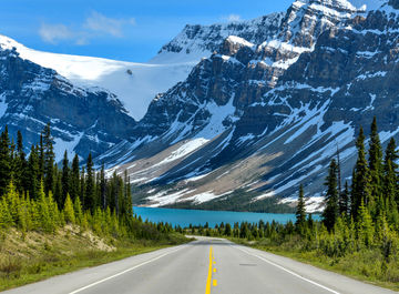 Icefield Parkway between Banff and Jasper [The ultimate guide]