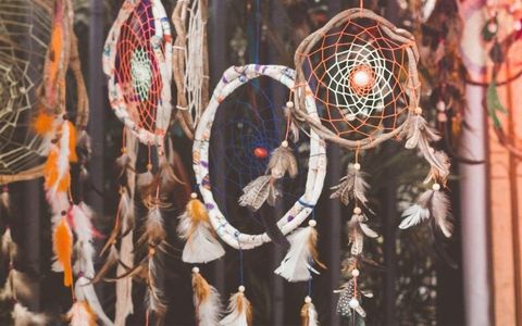 Quels souvenirs rapporter d'un voyage dans l'Ouest canadien ?