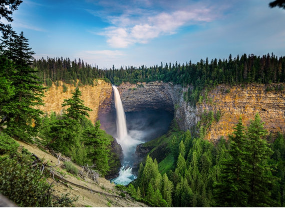 Cascade dans l'Ouest canadien