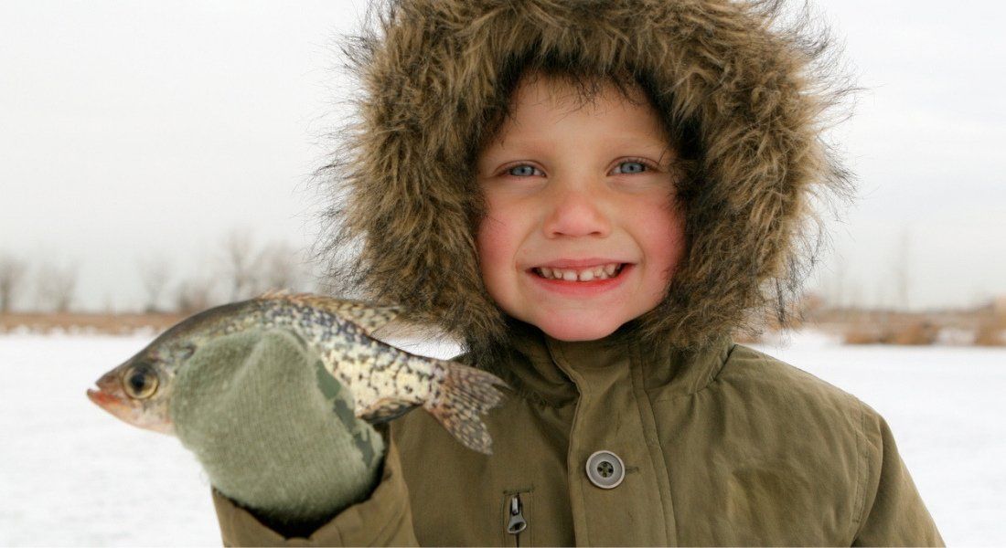 Pêche sur glace en famille au Québec Pêche sur glace familiale