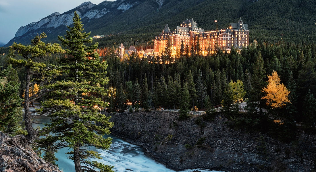 Banff Springs Hotel au coucher du soleil Lieux incontournables Canada