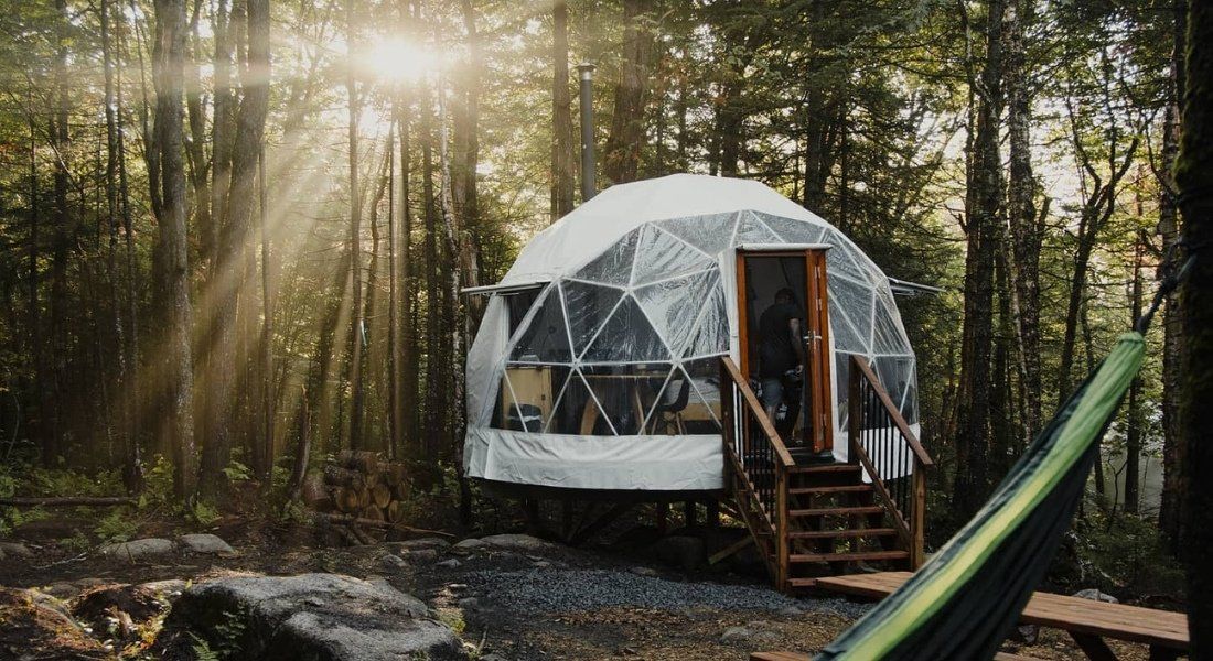 Dôme au Centre de l'Hêtre Nuit insolite dans un Dôme au Québec