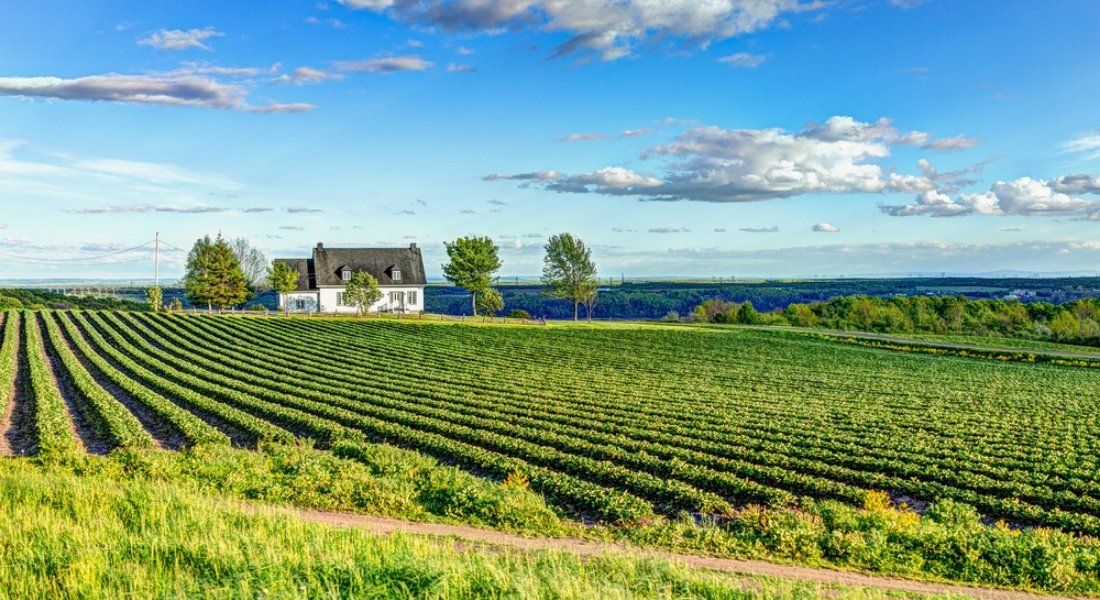 2-week eastern Canada road trip best Quebec tour