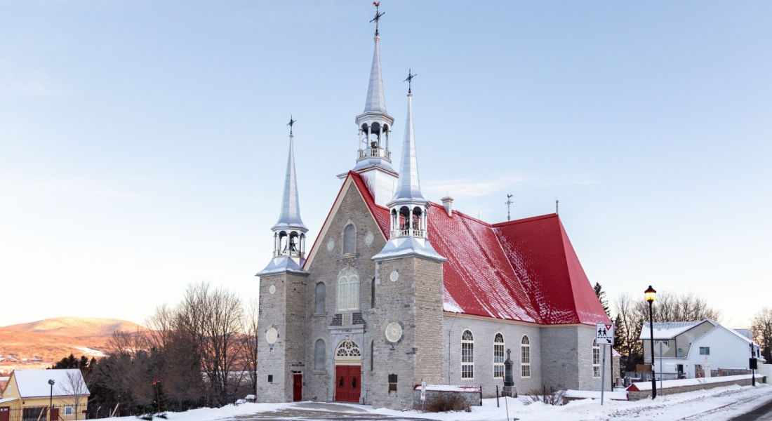 Snow-covered church, Sainte-Famille-de-l'île-d'Orléans sainte-famille-de-l'ile-d'orleans