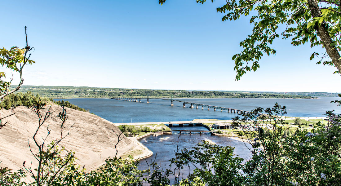 Thebridge to the island bridge ile d'orleans quebec