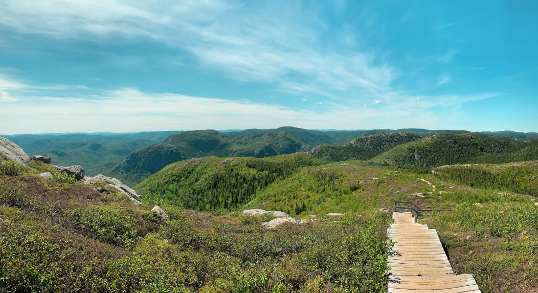Sentier du Mont du Lac des Cygnes Aventure nature Lac des Cygnes
