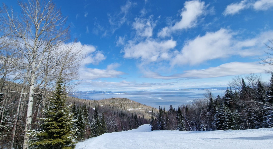 Le massif de Charlevoix enneigé Le massif charlevoix