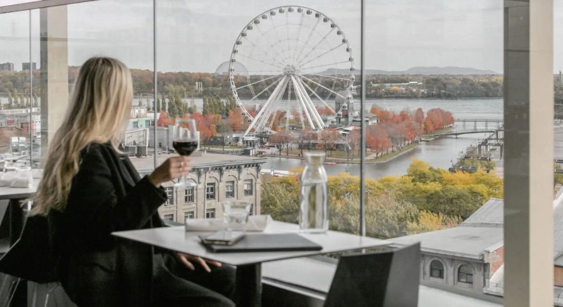 Terrasse Wiliam Gray Roue du Vieux Port de Montréal depuis la Terrasse Wiliam Gray