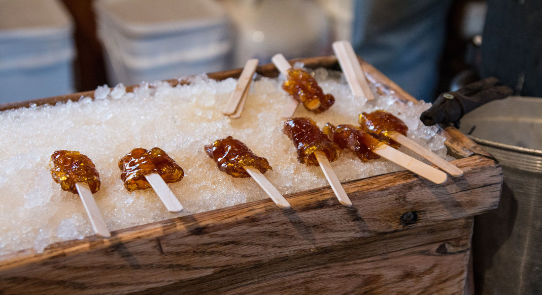 Maple taffy, île d'Orléans mapls syrup ile d'orleans quebec