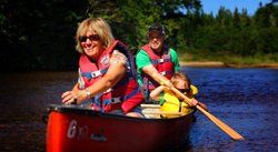 Canoe trip on the Bras-du-Nord River