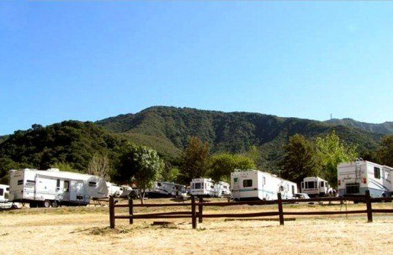 Camping Rancho Oso - emplacements pour camping-car