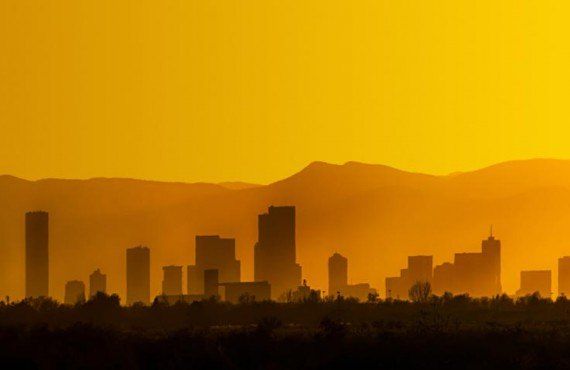 Coucher de soleil sur Denver (iStockPhoto, Satoriphoto)