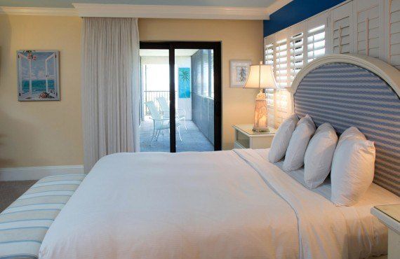 Sundial Beach Resort - Chambre lit King, balcon privé