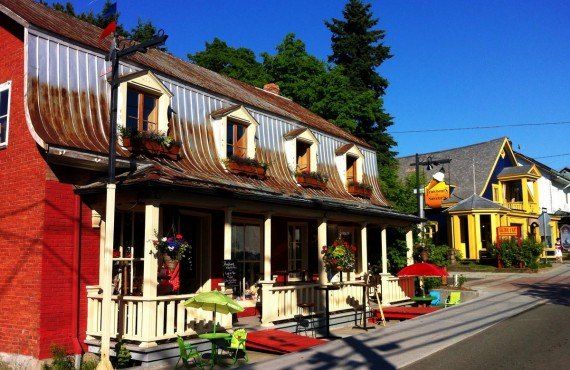 Baie St-Paul village, Charlevoix (Authentik Canada, Simon Lemay)