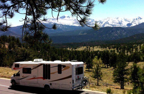 En camping-car au Rocky Mountain NP (Authentik USA, Simon Lemay)