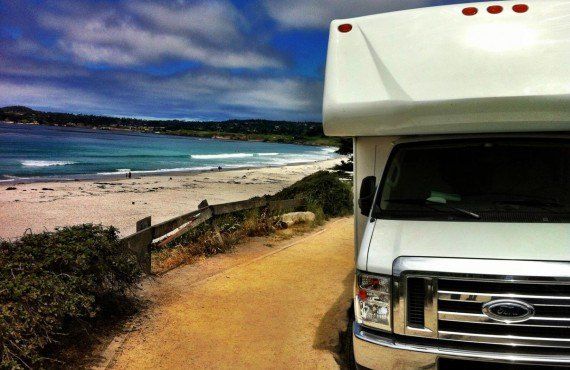 Carmel Beach en camping-car (Authentik USA, Simon Lemay)