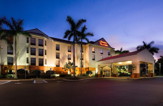 Hampton Inn Fort Myers/Sanibel Gateway