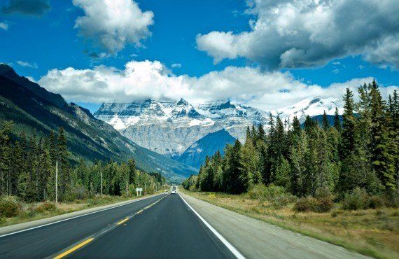 Route Icefield Parkway entre Banff et Jasper (DollarPhotoClub, 3532studio)