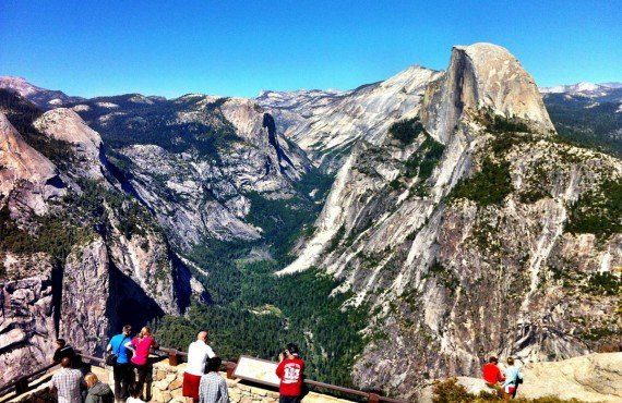 Vue panoramique à partir de Glacier point (Authentik USA, Simon Lemay)