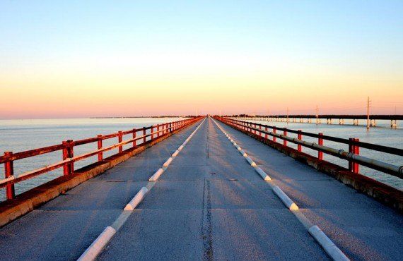 Pont Seven Miles, route panoramique des Keys (DollarPhotoClub, wxs2102)