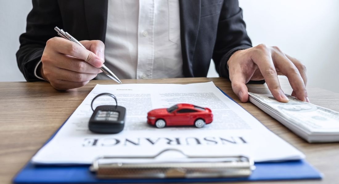 @SuperOhMo - shutterstock_1627835185 Contrat d'assurance location de voiture en Floride