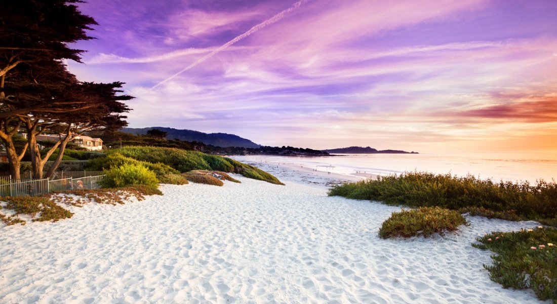Coucher de soleil sur la plage de Carmel 