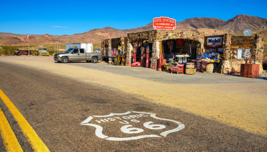 Cool Springs Station sur la Route 66 Ancienne station-service Cool Springs Station sur la Route 66 en Arizona